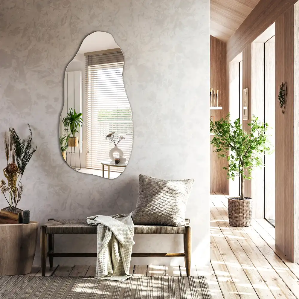 Unikatno asimetrično ogledalo modernо