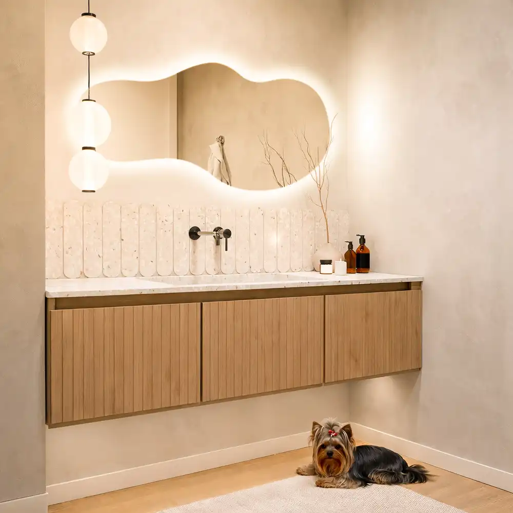 Elegantno organsko stensko ogledalo z LED osvetlitvijo