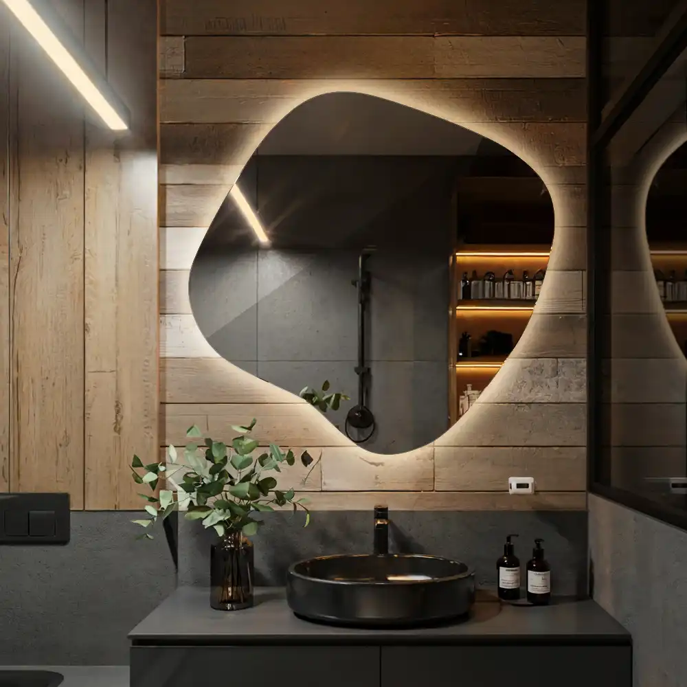 Edinstveno organsko ogledalo z LED osvetlitvijo