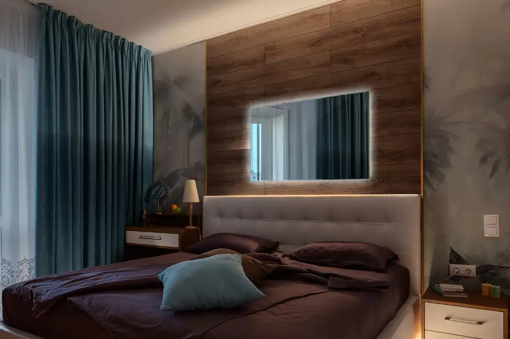 Pravokotno ogledalo z LED osvetlitvijo