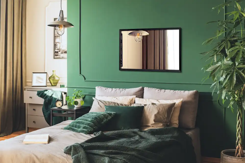 Pravokotno ogledalo s črnim okvirjem