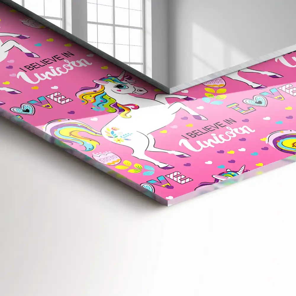 Pravokotne ogledalo s potiskanim okvirjem Mavrična srca samoroga