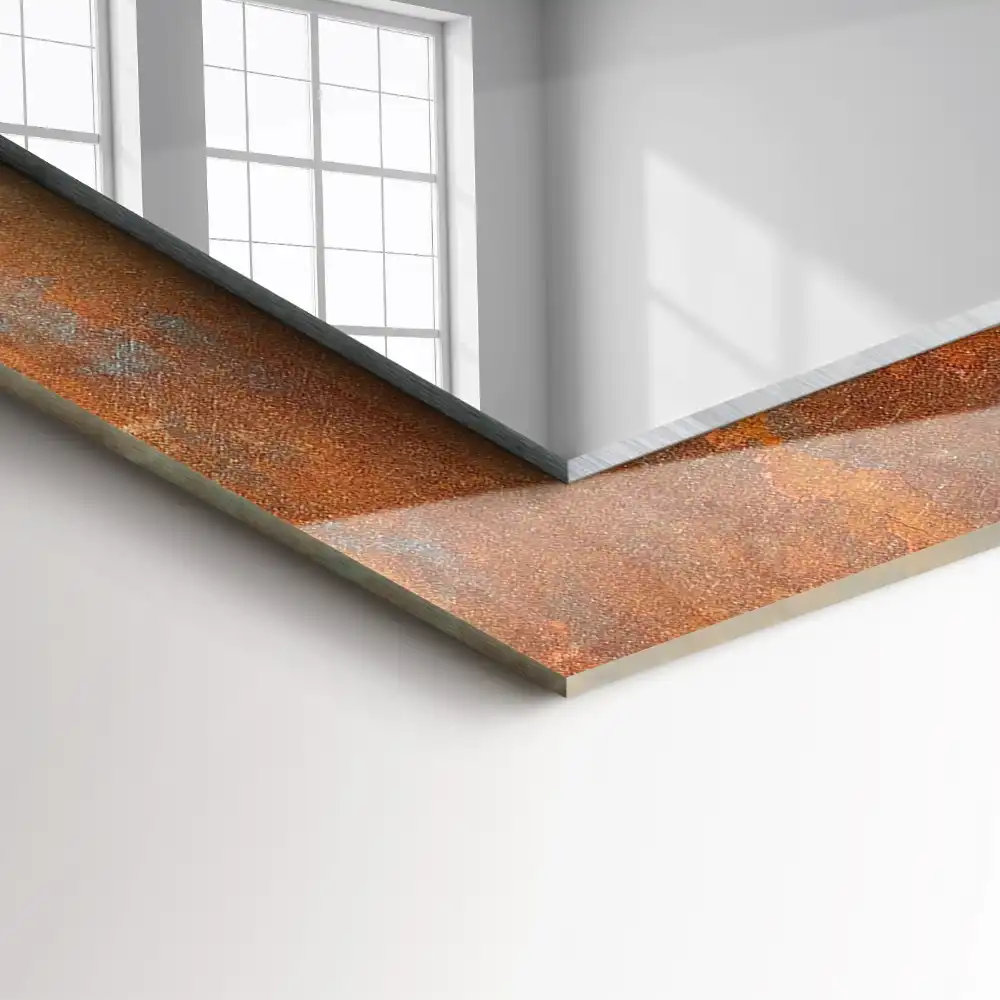 Pravokotne ogledalo s potiskanim okvirjem Rjasta kovinska površina