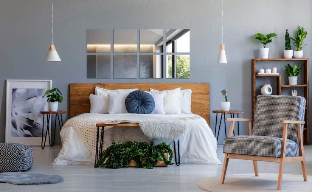 notranje povečevalno ogledalo