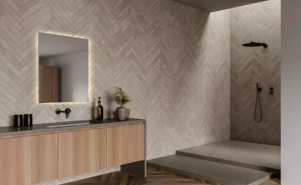 notranje povečevalno ogledalo