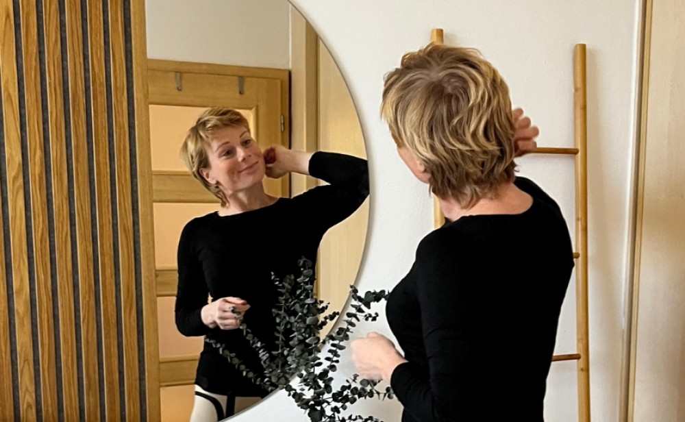 Vraževerja in verovanja, povezana z ogledali – čemu se izogibati?